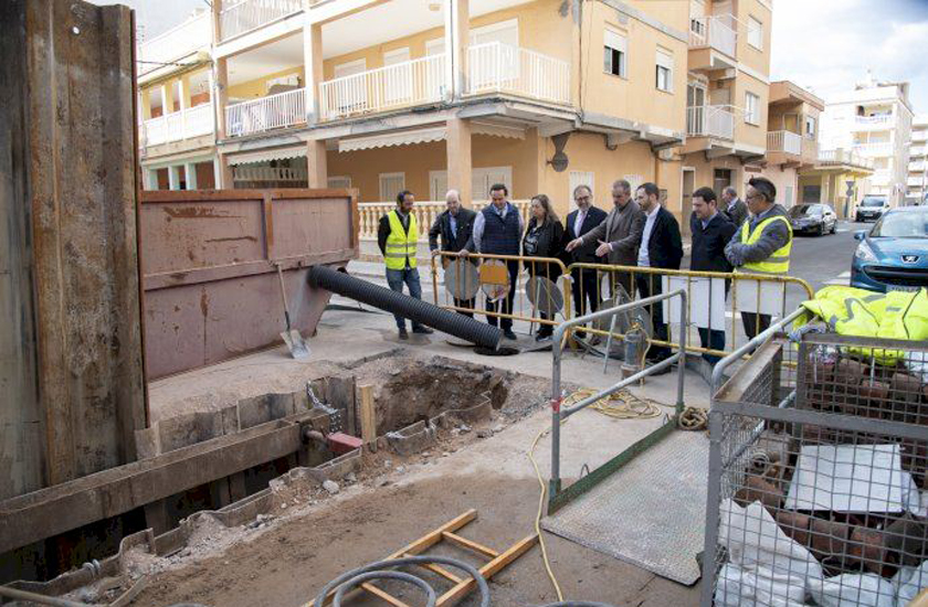 El presidente de la Diputación Provincial de Castellón visita las obras del colector de Moncofa, a cargo de FACSA