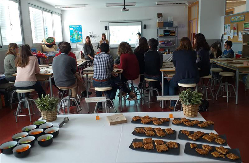 Intur Restauración Colectiva lleva su taller de alimentación saludable al CEIP Manel Garcia Grau