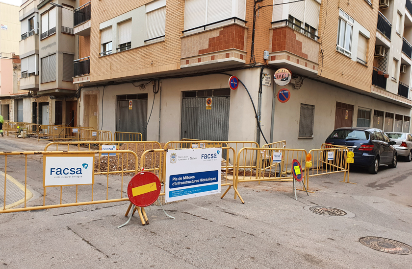 El Ayuntamiento de Nules y FACSA renuevan la red de agua potable en la calle San Vicente